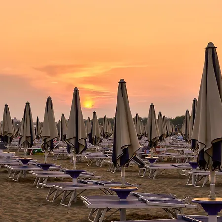 Lovely Flat In A With Pool - Beahost * Bibione