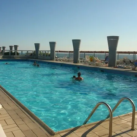 شقة Lovely Flat In A With Pool - Beahost *